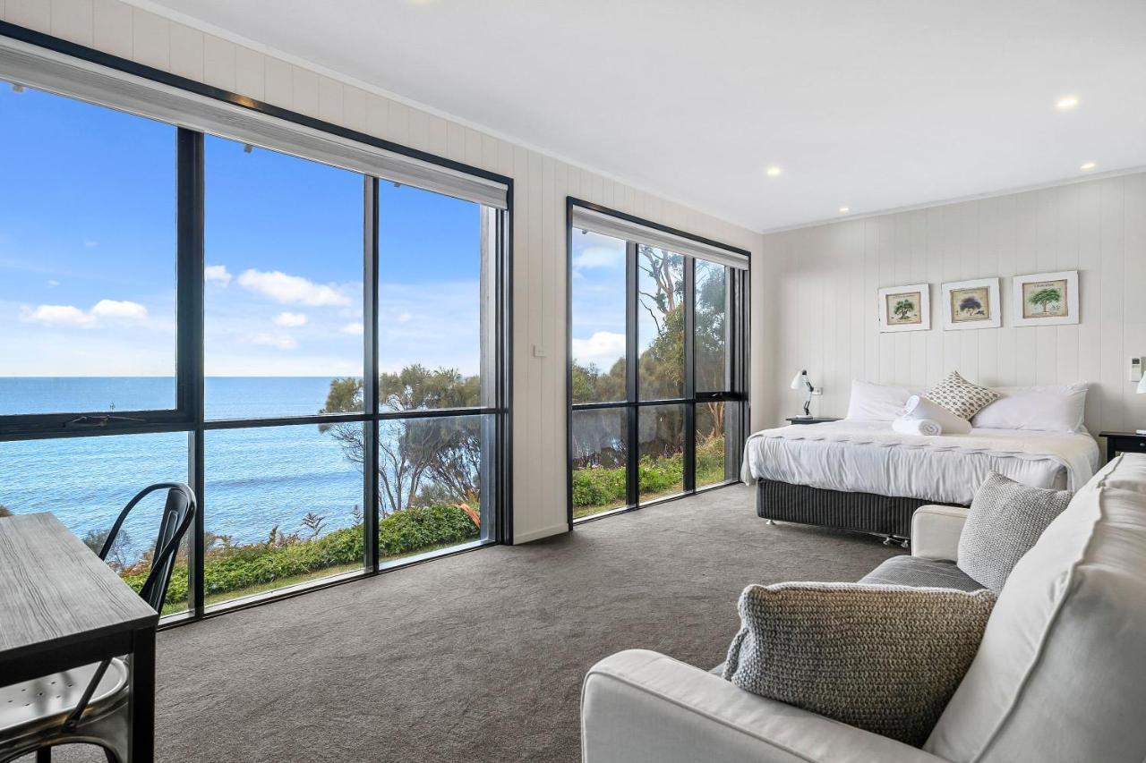 Hamptons On The Bay Lodge
